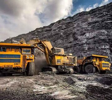 استخراج بیش از یک میلیون تن خاک صنعتی از معادن خراسان جنوبی