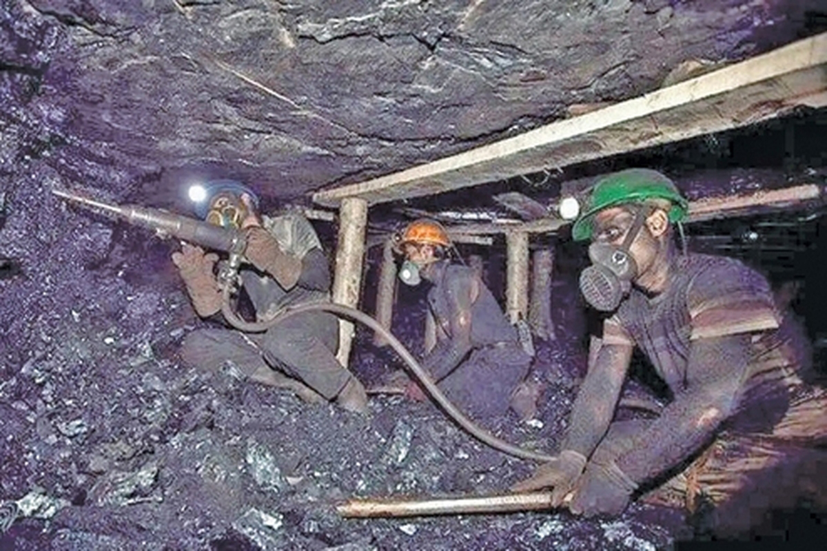 پنج وظیفه دولت برای تضمین ایمنی معادن ذغال‌سنگ در بودجه ۱۴۰۴